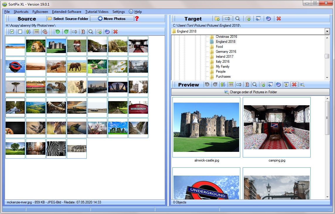 Screenshot of the photo organizing software